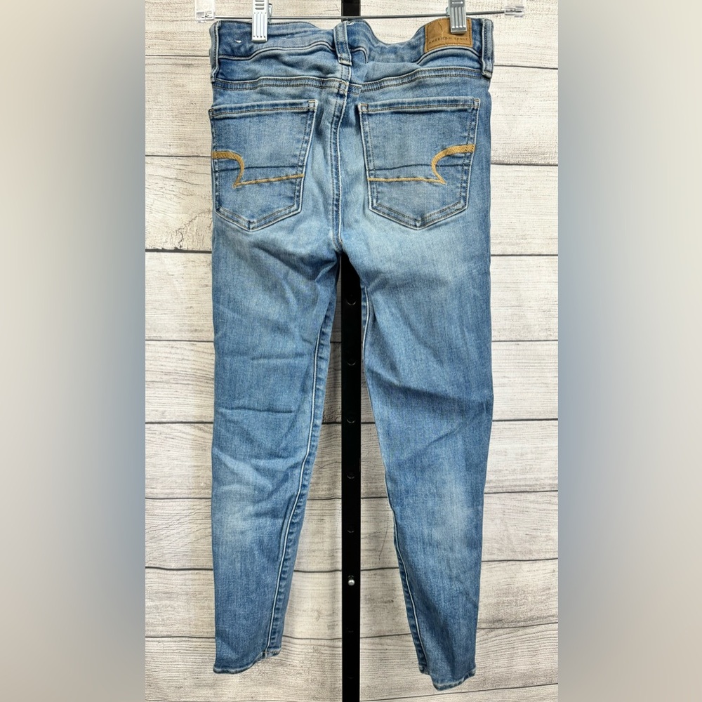 American Eagle Jeans - Picture 2 of 4
